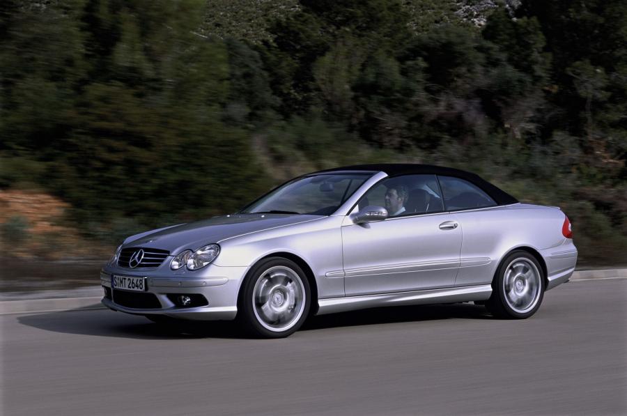  Mercedes-Benz CLK55 AMG Cabriolet 2004 года  (фото 20 из 35)
